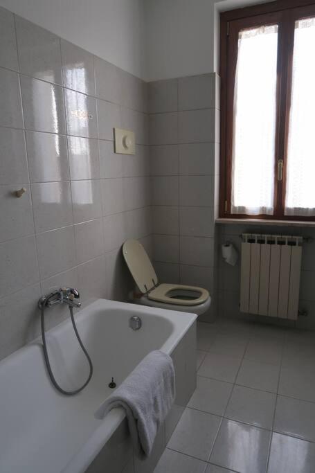 Casa Rene: Appartamento In Franciacorta Castegnato Ngoại thất bức ảnh