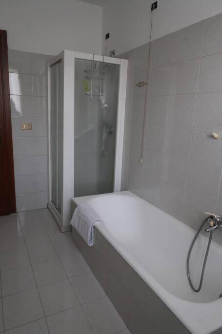 Casa Rene: Appartamento In Franciacorta Castegnato Ngoại thất bức ảnh